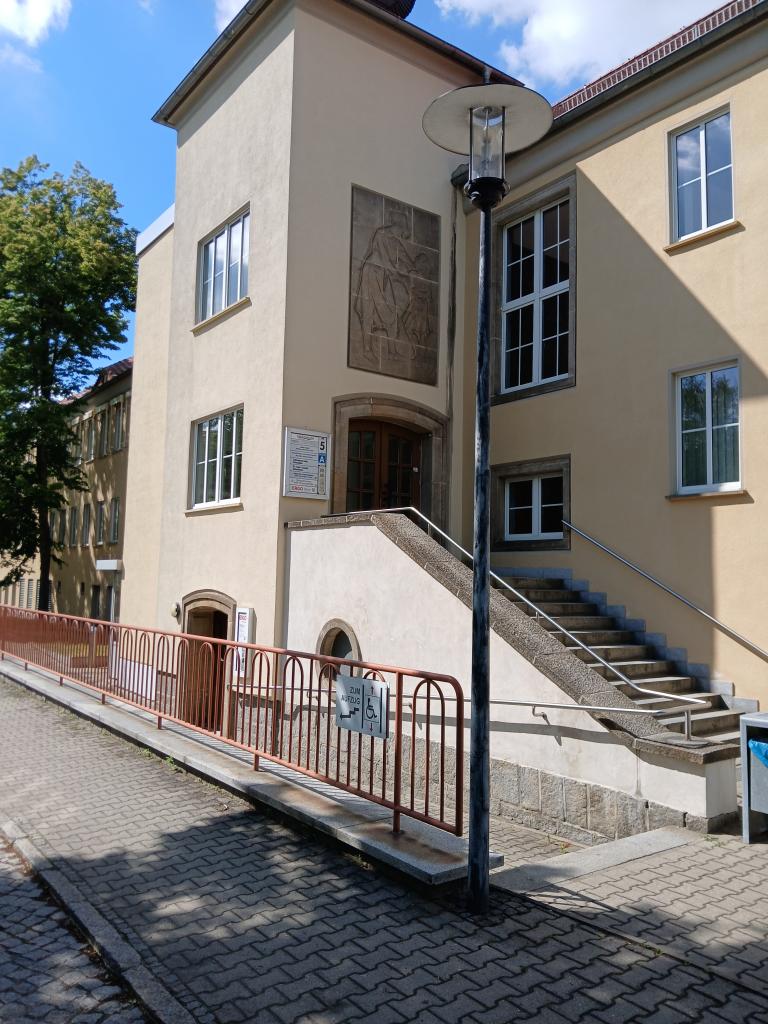 Große Büroräume in der Altstadt von Hoyerswerda - Straße am Lessinghaus 5 (Altstadt) Hoyerswerda